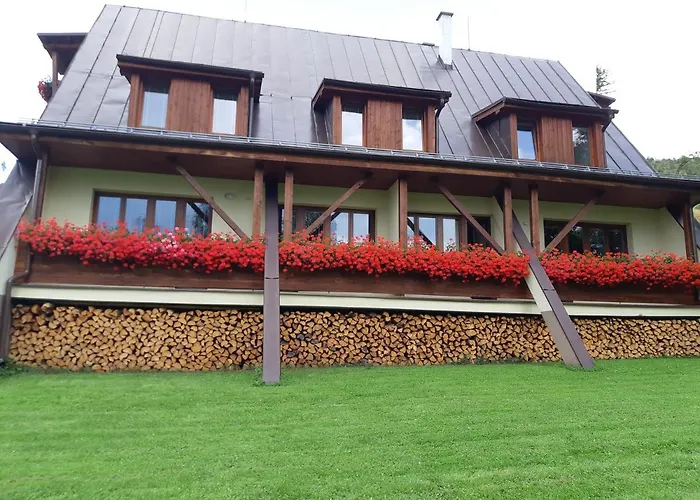 Tri Studnicky Sprava Tanapu Високе-Татри